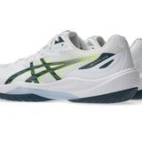 Innebandysko Asics Beyond FF 2 M vit med limegrönt Asics-motiv och kraftig mellansula.